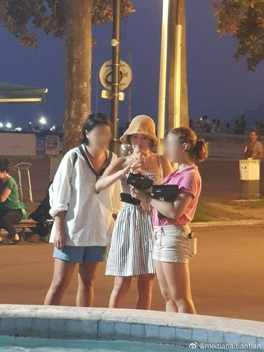 송혜교 생얼 '강제' 공개(사진=웨이보)
